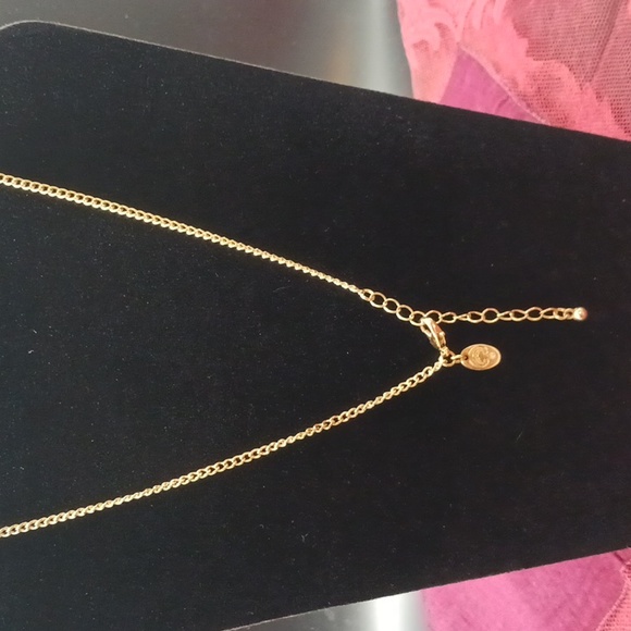 Charming Charlie Metal Flower Necklace Gold-Tone Chain 20" Long - Picture 4 of 5